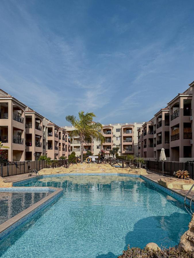 PaphosRoyal Seacrest Crown-Jewel, 2B, Pools, Sea, Center公寓 外观 照片